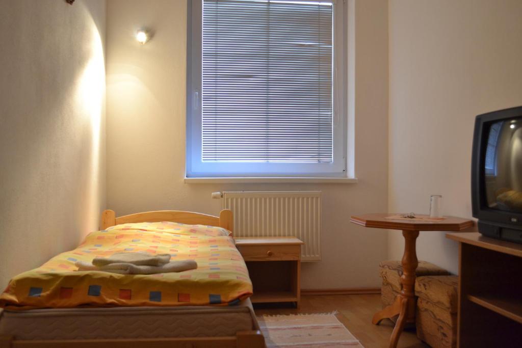 Privat Julia Hotel Vrbov Room photo